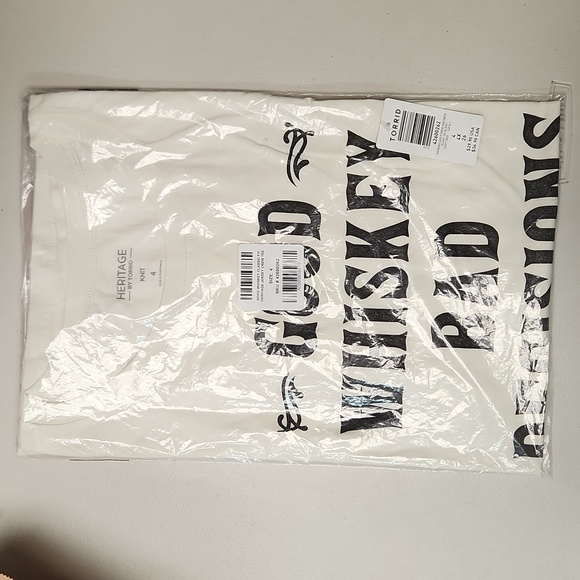 ❤️NWT VINTAGE TORRID GRAPHIC TEE - GOOD WHISKEY COCKTAIL - PLUS SIZE - Picture 14 of 16